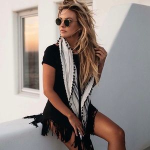 Karen Kane Fringe bottom black t shirt dress